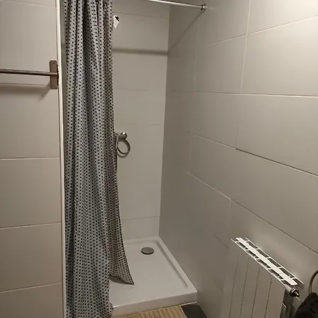 Apartamento Coqueto Ideal Parejas Bilbao Exterior photo