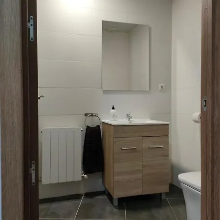 Apartamento Coqueto Ideal Parejas Bilbao Exterior photo